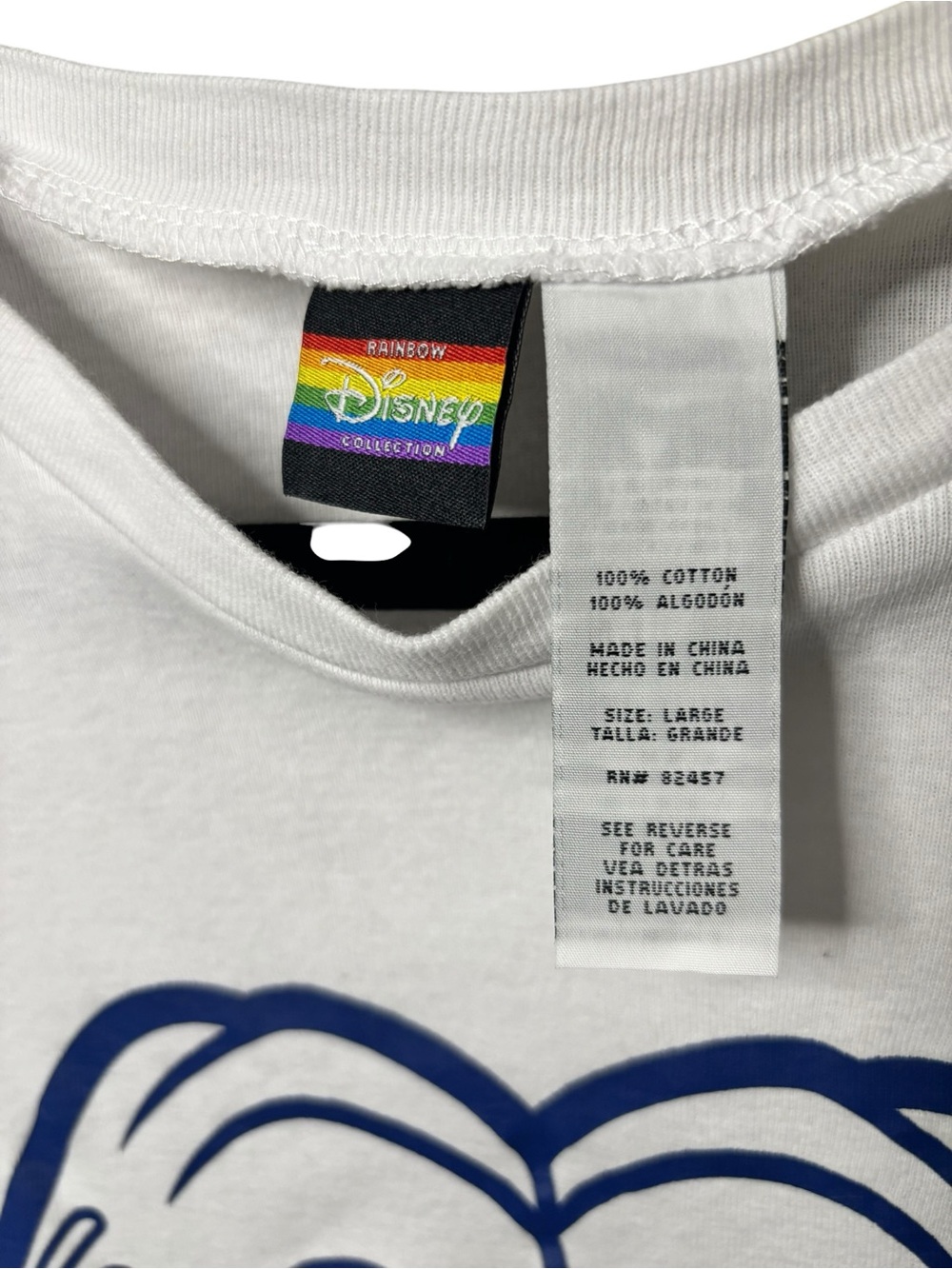 Disney Rainbow Collection Mickey Hands Love Graphic Tee Size Large LGBTQ Pride - Picture 6 of 6